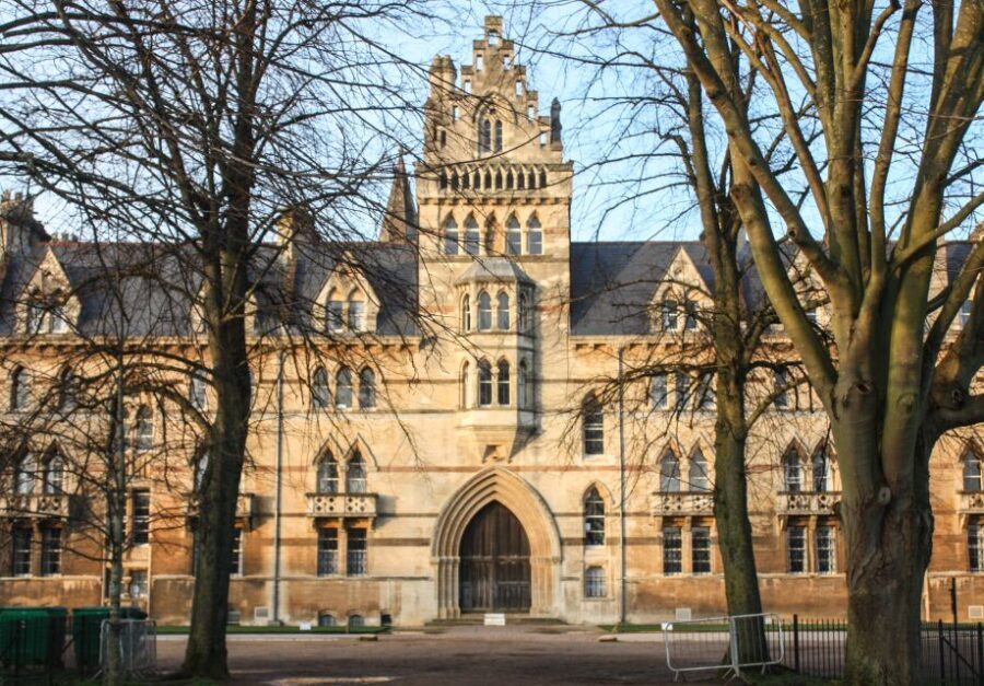 Oxford: Alumni-Led Walking Tour w/New College Entry Option - Old Bodleian and Radcliffe Square: The Academic Center That Still Feels Human