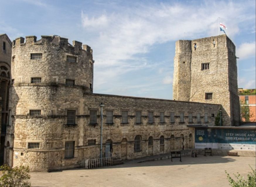 Oxford Castle and Prison: Guided Tour - A time machine you can actually finish in an hour