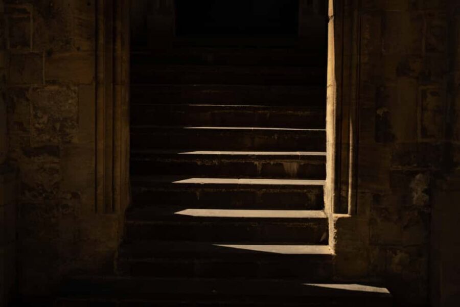 Oxford: Harry Potter Film Tour Led by University Alumni - New College Cloisters: Where Goblet of Fire Looks Like Oxford