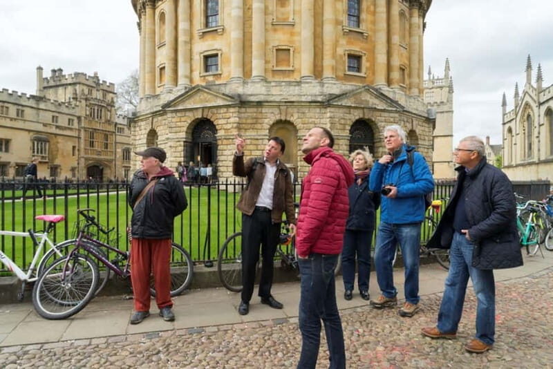 Oxford: Harry Potter Tour with New College & Divinity School - The guide makes it (and the style fits kids and adults)