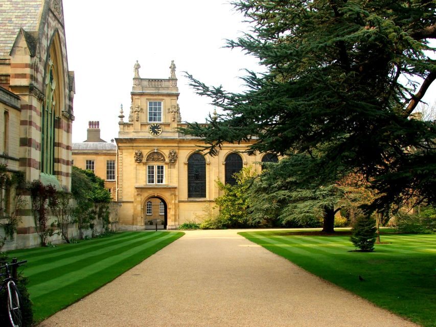 Oxford: Official University and City Walking Tour - Inklings to Inspector Morse: Pubs as Literary Landmarks