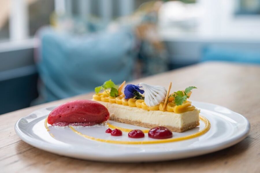 Oxford: River Cruise with 3-Course Meal - How good is the value at $129 per person?