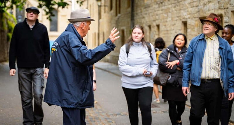 Oxford: Town & Gown Walking Tour - Christ Church and Alice’s Shop: where the university meets everyday Oxford