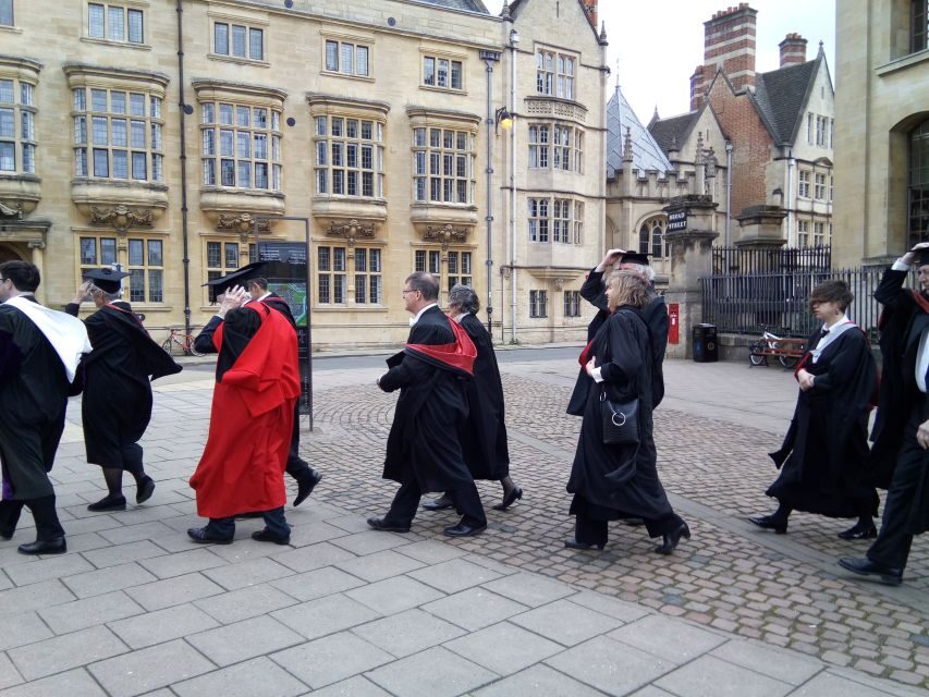 Oxford: University Tour for Prospective Students - College visits in the city center: what you learn by walking in
