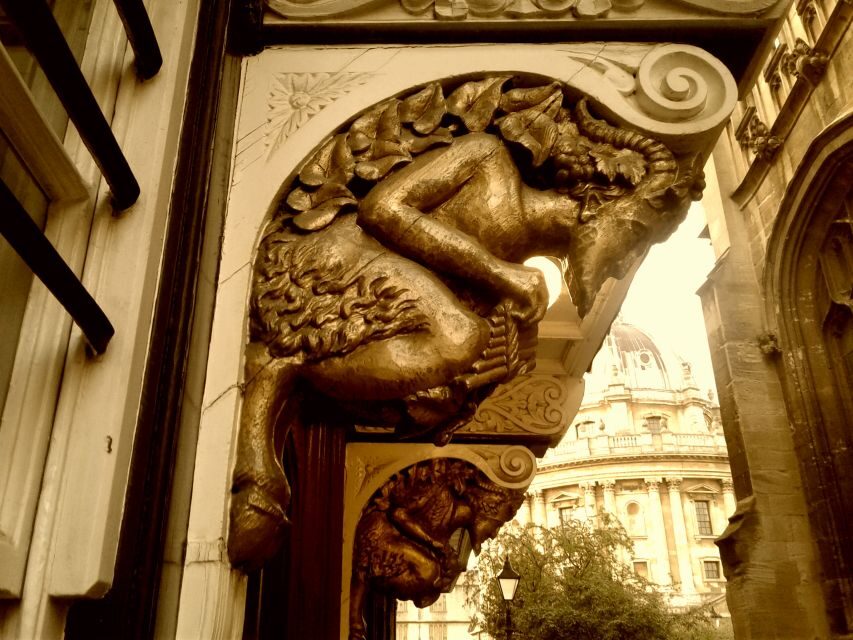 Oxford: University Tour for Prospective Students - The places you should not count on: Bodleian, Christ Church, and graduations