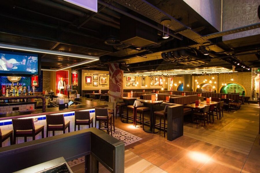 Picadilly Circus: Hard Rock Cafe Set Menu Lunch or Dinner - Inside the building: the memorabilia walls and why they matter