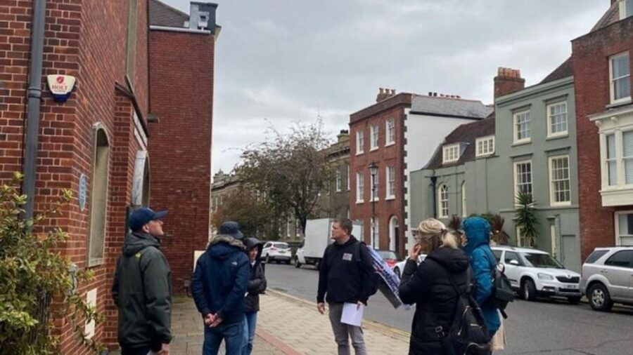 Portsmouth: Old Portsmouth Historical Walking Tour - Starting at Landport Gate: Where the Story Begins
