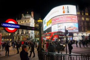 Private Custom Tour with a Local Guide London - How the custom route works in 2 to 8 hours