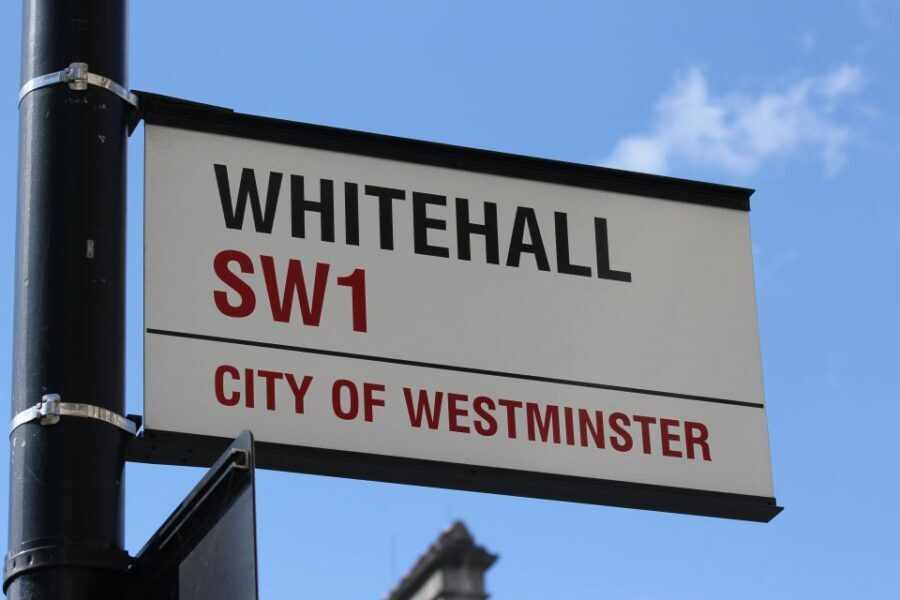 Private James Bond Fictional & Film Spy Tour of London - Bond on the Streets: How the 3-Hour Private Format Works