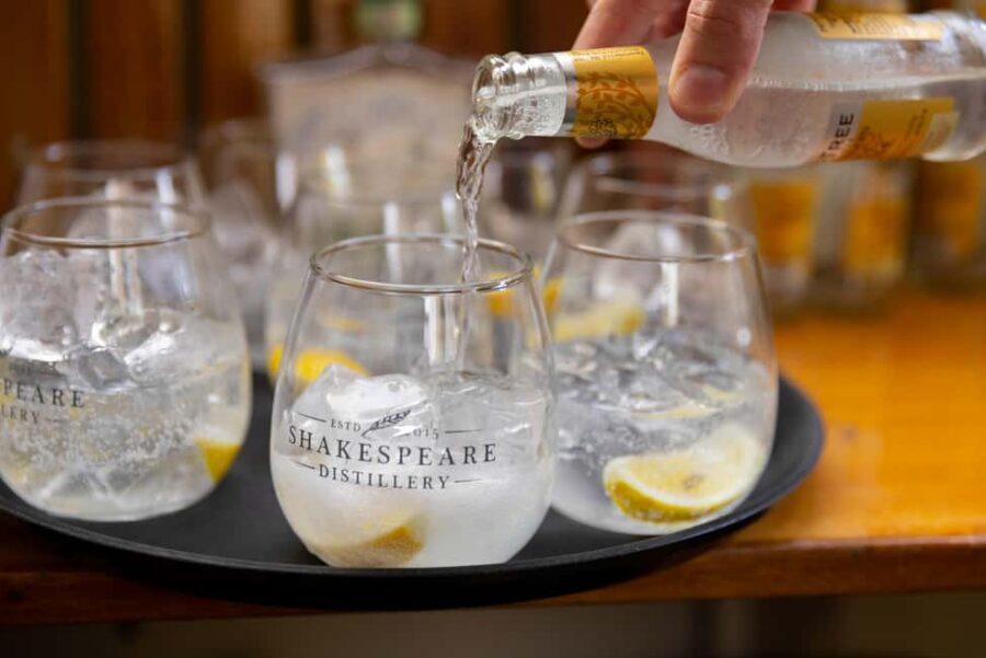 River Avon Gin Tasting Cruise - The tasting format: three samples, one guided story