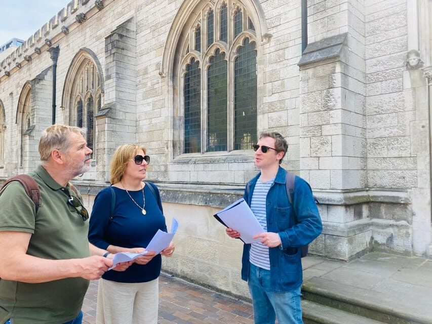 Shakespeare's London: Walking Tour - St Paul’s and the Barbican: how big landmarks sharpen the Shakespeare contrast