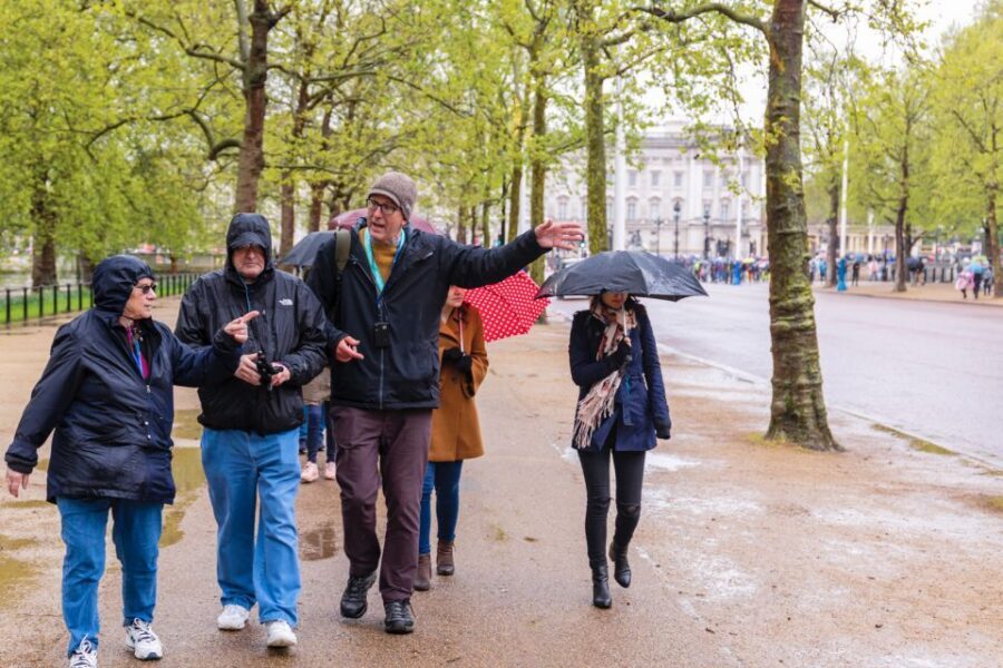 Skip the line Westminster Abbey & Guard Change Ceremonies - Practical Tips That Make a Big Difference