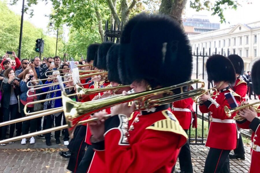 Skip the line Westminster Abbey & Guard Change Ceremonies - Who This Tour Fits Best (and Who Might Want a Different Plan)