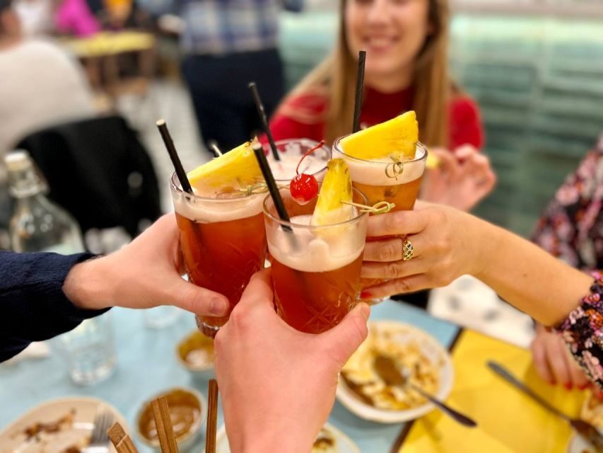 Soho London: Secret Evening Food Tour - Why this SoHo tour feels different after dark