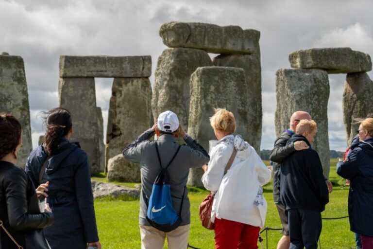 Southampton: Cruise Transfer to London via Stonehenge - The 8:30am meet at the cruise terminal (and how not to waste time)