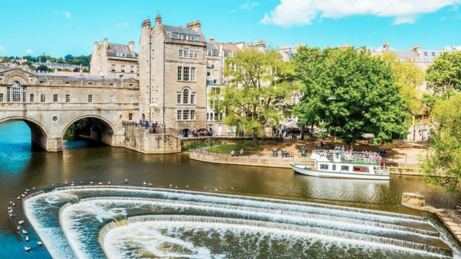 Stonehenge & Bath: Full-Day Coach Tour from London - Who this tour suits best (and who should think twice)
