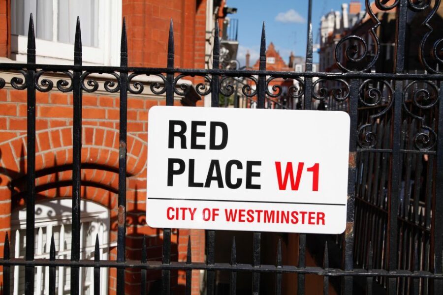 The Beatles London Walking Tour - The Prince of Wales Theatre and London Palladium: big-name entertainment in one walk
