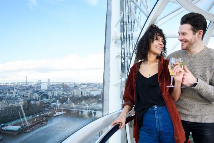 The London Eye Champagne Experience - Your host and the Moët moment in the shared capsule