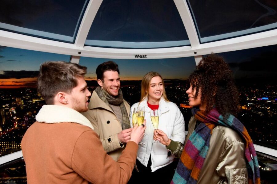 The London Eye Champagne Experience - Wheelchair access and rules that matter (ID, minors, strollers)