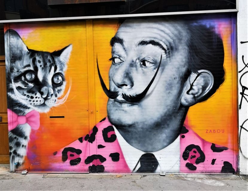 The Original London Street Art Tour (French) - Spitalfields streets: history you can actually spot on walls