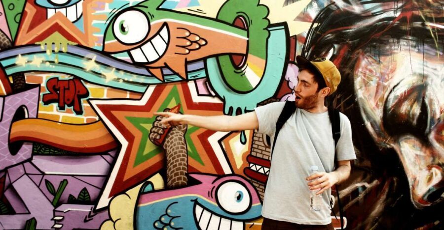 The Original London Street Art Tour (French) - Meeting at Old Spitalfields Market: getting your bearings in minutes