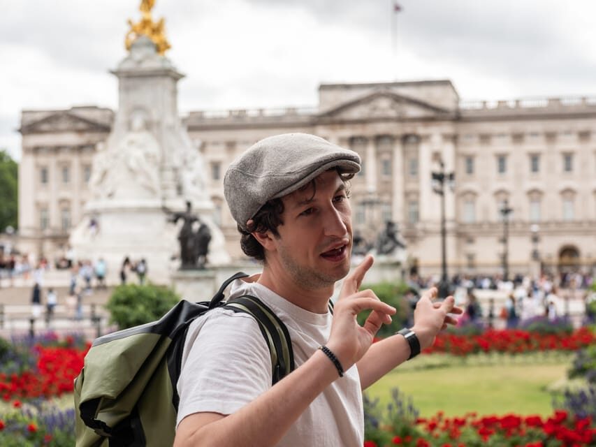 Top London Sights Tour - Christmas Day Special! - Starting Outside The Ritz: the meeting point you’ll actually find
