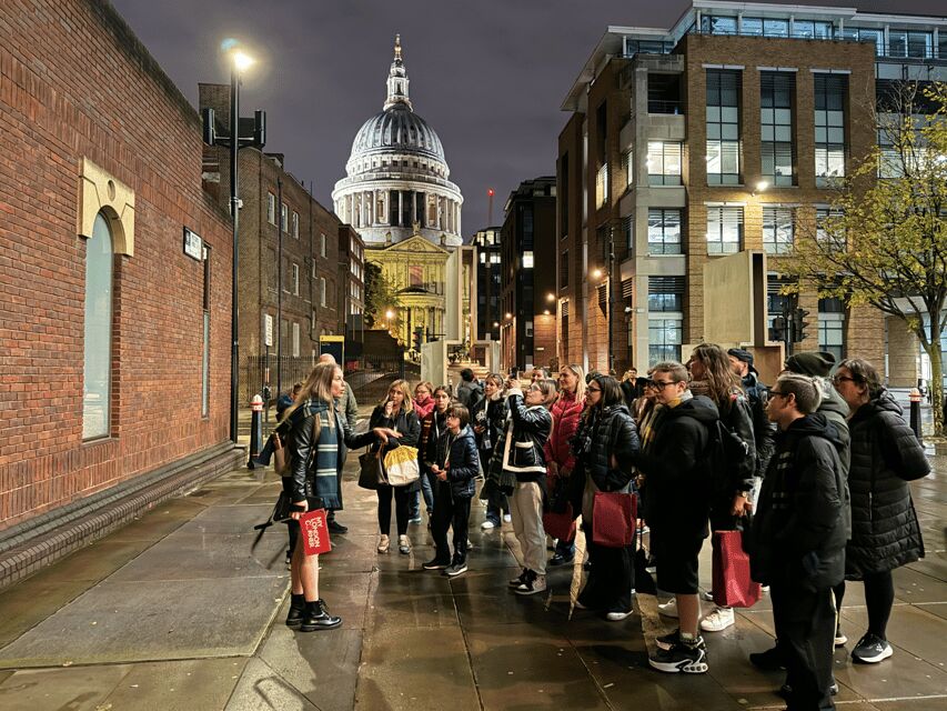 Tour a Piedi di Harry Potter a Londra - The guide experience in Italian: quizzes, games, and Gelsomina-style engagement