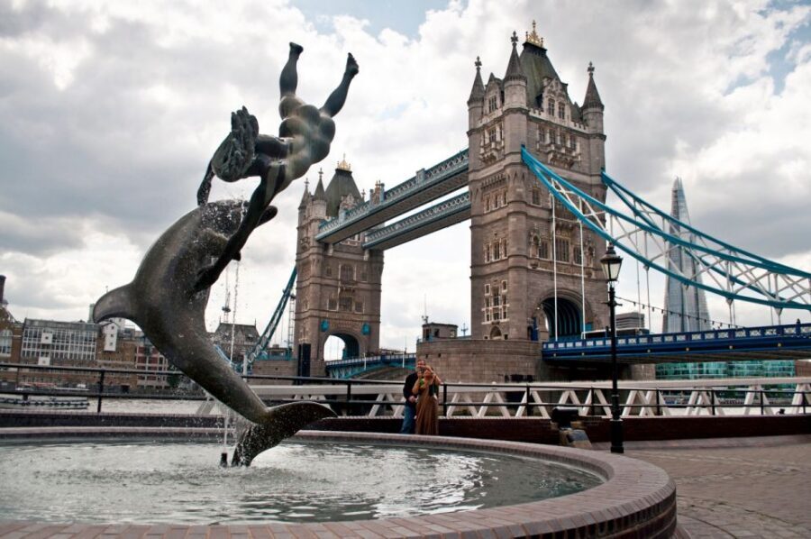 Tour in Italian: Londra in un Giorno - Trafalgar Square break plus a ride on a classic double-decker
