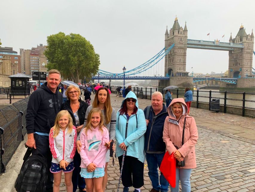 Tower of London Kid-Friendly Private Tour - Bloody Tower, Beefeaters, and the Crown Jewels moment