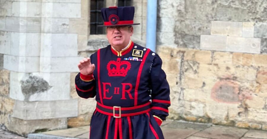 Tower of London Private Tour - The Tower’s Job Changes: Zoo, Mint, Armory, and Observatory