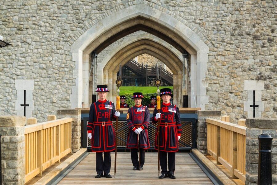 Ultimate Tower of London, Beefeater Welcome & Crown Jewels - The Jewel House and Crown Jewels: the moment you’ll remember