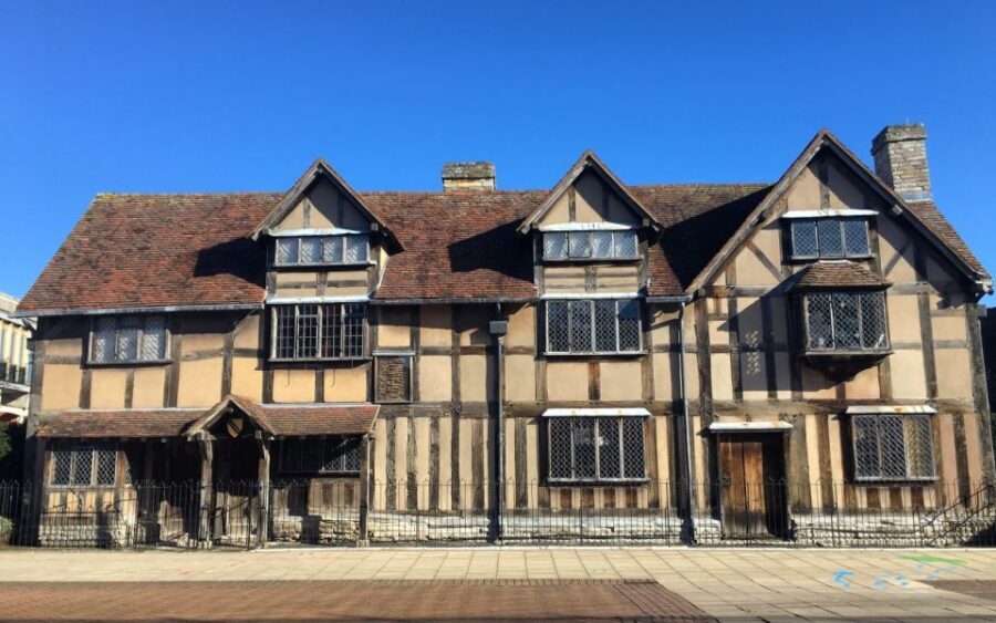 Warwickshire: The Explorer Pass by Shakespeare's England - Shakespeare in Stratford: Birthplace, Schoolroom, and the “make it real” factor