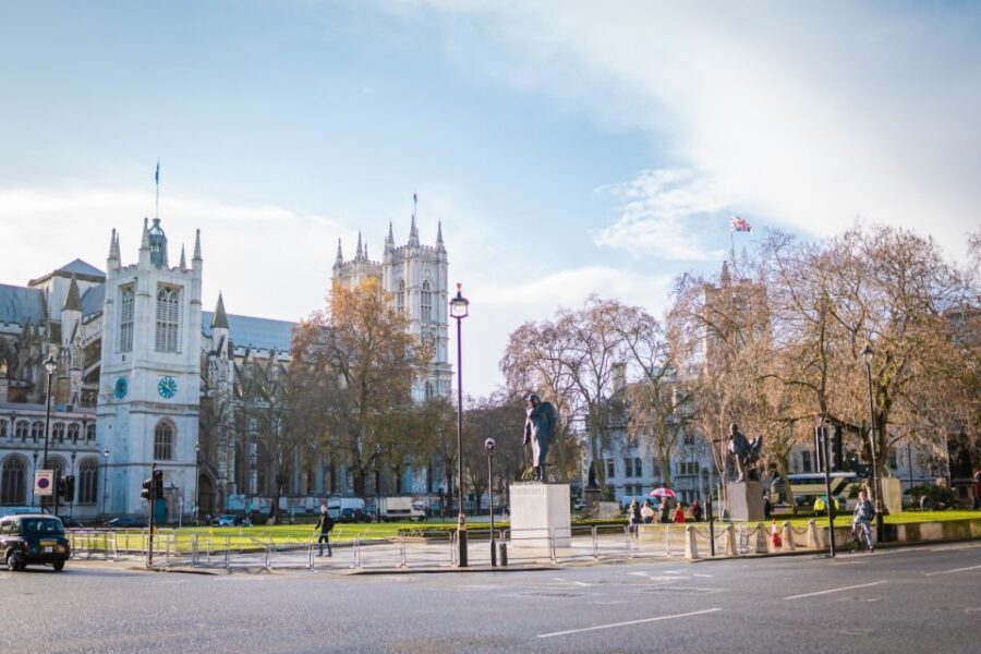 Westminster and National Gallery 3.5-Hour Tour in Italian - Inside the National Gallery with an Art Expert: Renaissance to Impressionism