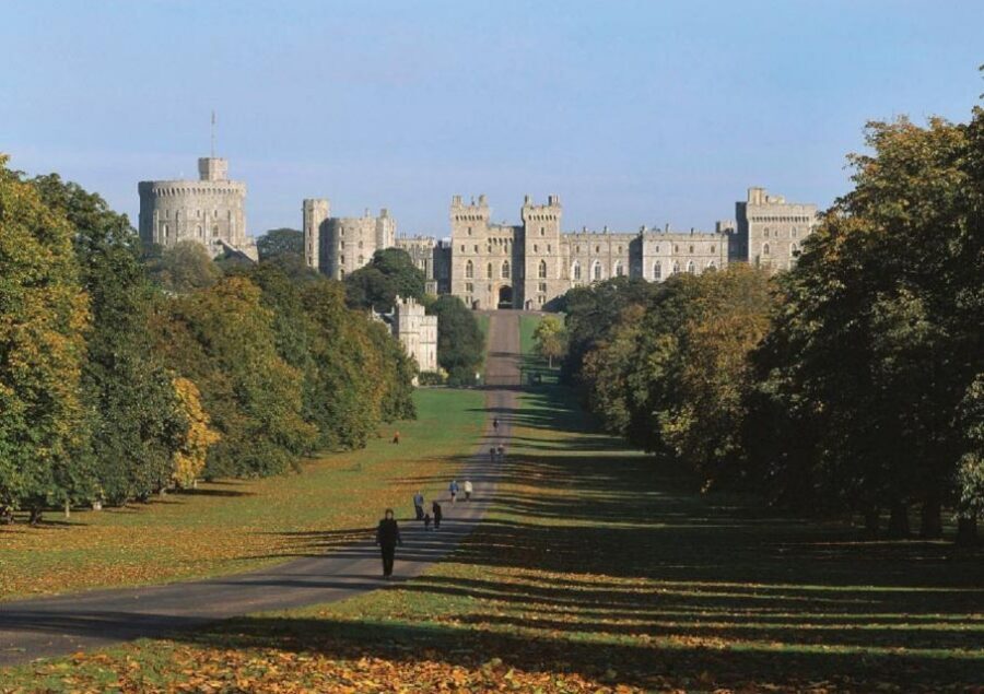 Windsor: Golden Tours Open Top Hop-on Hop-off Bus Tour - Price and Value: What You Really Get for $26