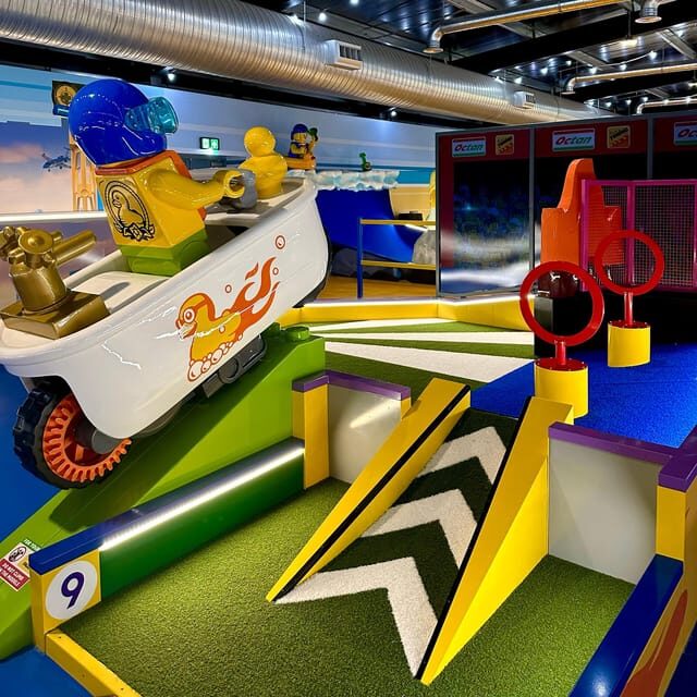 Windsor: LEGOLAND Adventure Golf - Price and value: about $13 per person for four themes