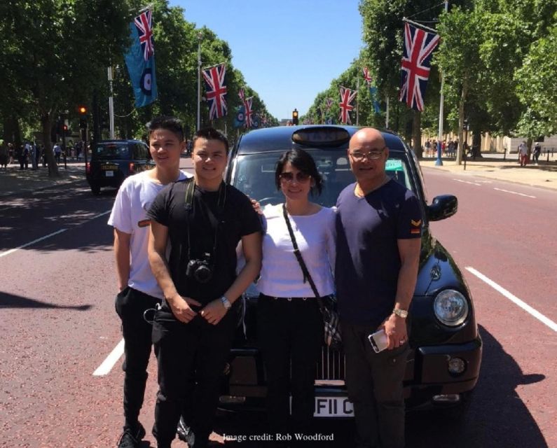 4-Hour Private Tour of London in a Panoramic Black Cab - Value for money: what $538 per group really buys you