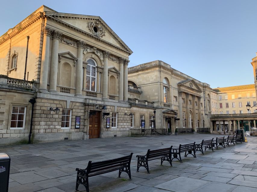 Bath: Guided Walking Tour - Queen Square to Bath Abbey: Architecture with People Stories