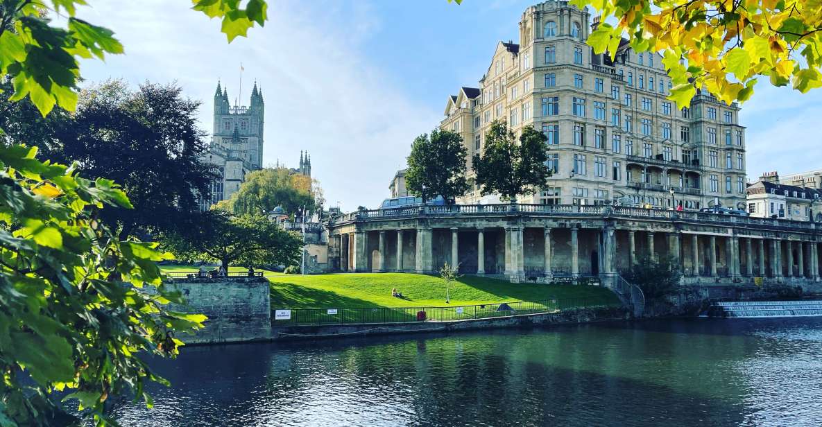 Bath: Guided Walking Tour - Royal Crescent and The Circus: Georgian Grandeur on Foot