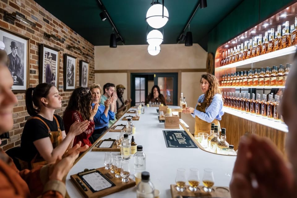 Buffalo Trace Distillery: Elevated Whiskey Experience - The Buffalo Trace Old Fashioned pour