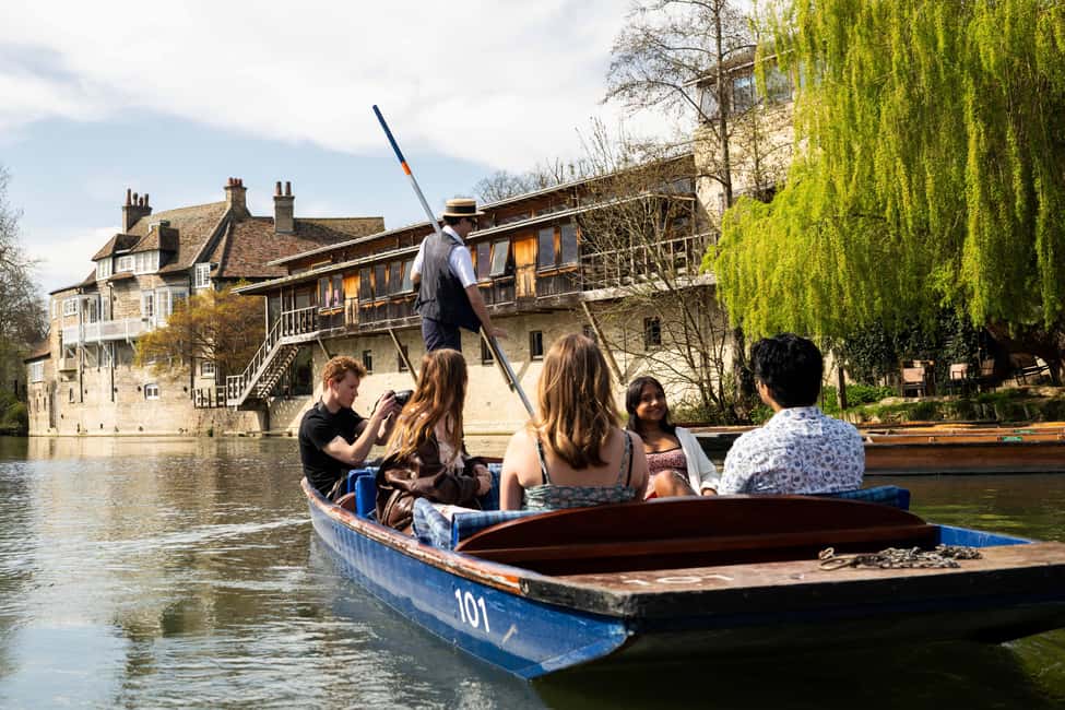 Cambridge: Punting Tour on the River Cam - Scudamore’s Mill Lane: where the tour really begins