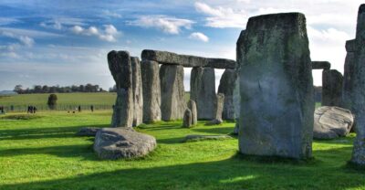 From Cambridge: Guided Day Tour to Bath and Stonehenge - The ride to Bath: country roads, village views, and guided context