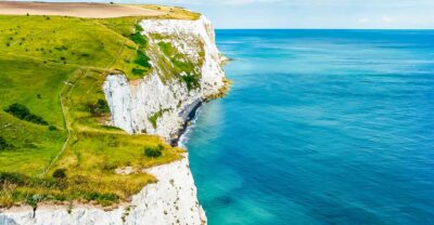 From London: White Cliffs of Dover and Canterbury Day Trip - How the Kent Countryside Stops Work (and Why the Coach Time Isn’t Wasted)