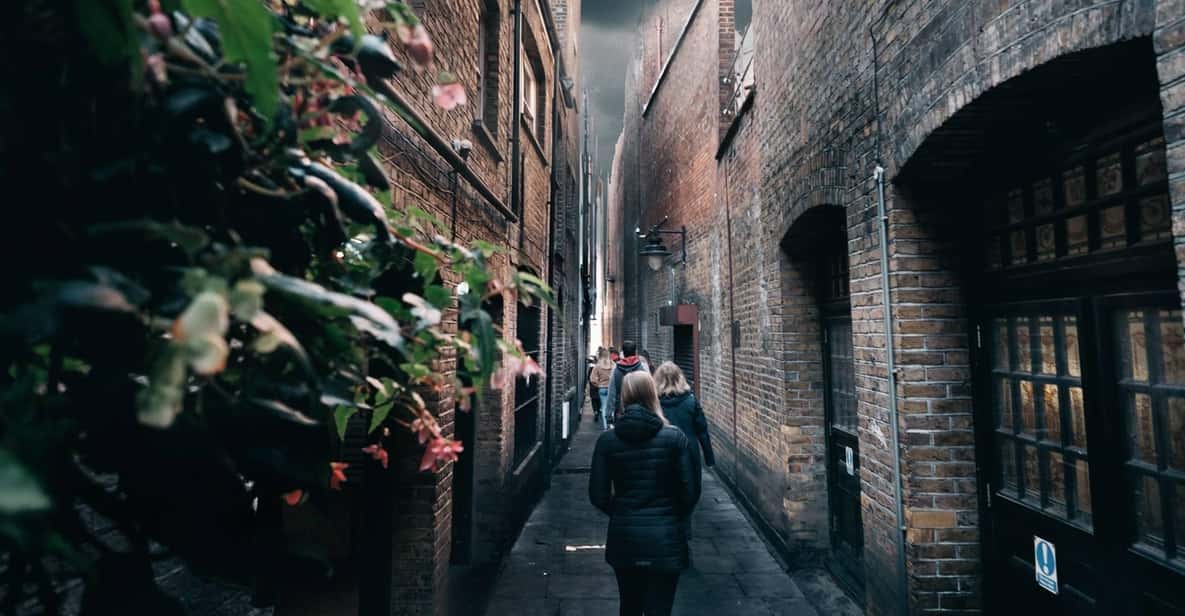 Italian Language : Original Harry Potter Walking Tour - Borough Market and Southwark Cathedral: wizarding London at street level