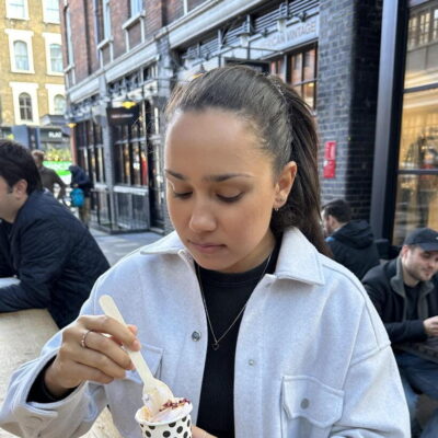 London: Brick Lane, Shoreditch & Spitalfields Food Tour - The 3.5-hour East End walk: what it’s like in practice