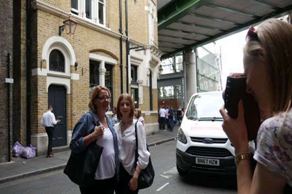 London: Bridget Jones 2–Hour Walking Tour - Key highlights you’ll care about