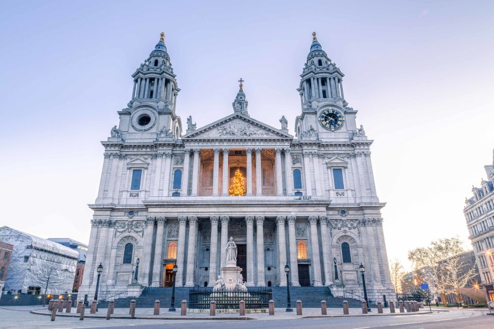 London: Full-Day London Bus Tour - St. Paul’s Cathedral Entry and the Quire Mosaics