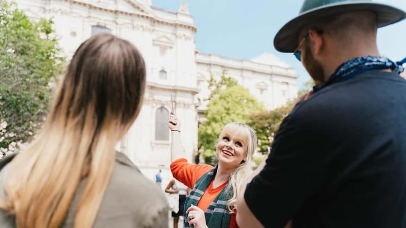 London: Harry Potter Walking Tour (& Bottle of Butterbeer) - Entering Diagon Alley mode in the heart of London