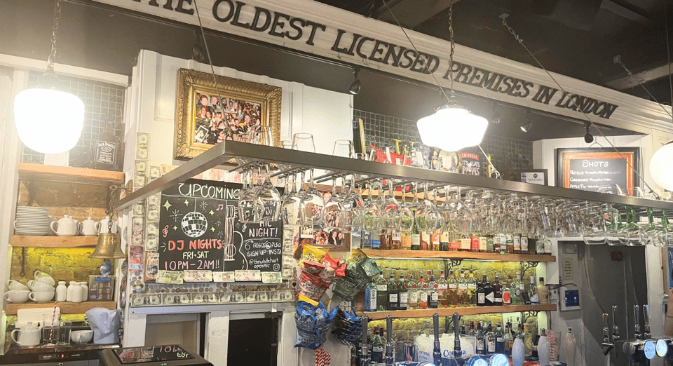 London: Historic London Pub Walking Tour - Why this Covent Garden pub walk feels like London, not a theme park