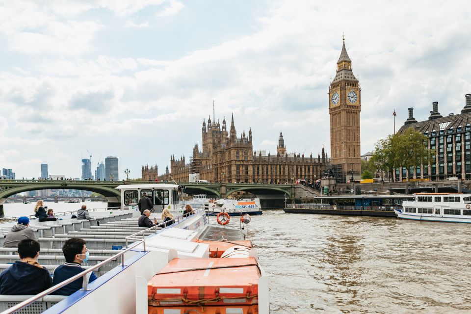 London: River Thames Hop-On Hop-Off Sightseeing Cruise - St Paul’s to Tate Modern: cathedrals and modern London in one continuous view