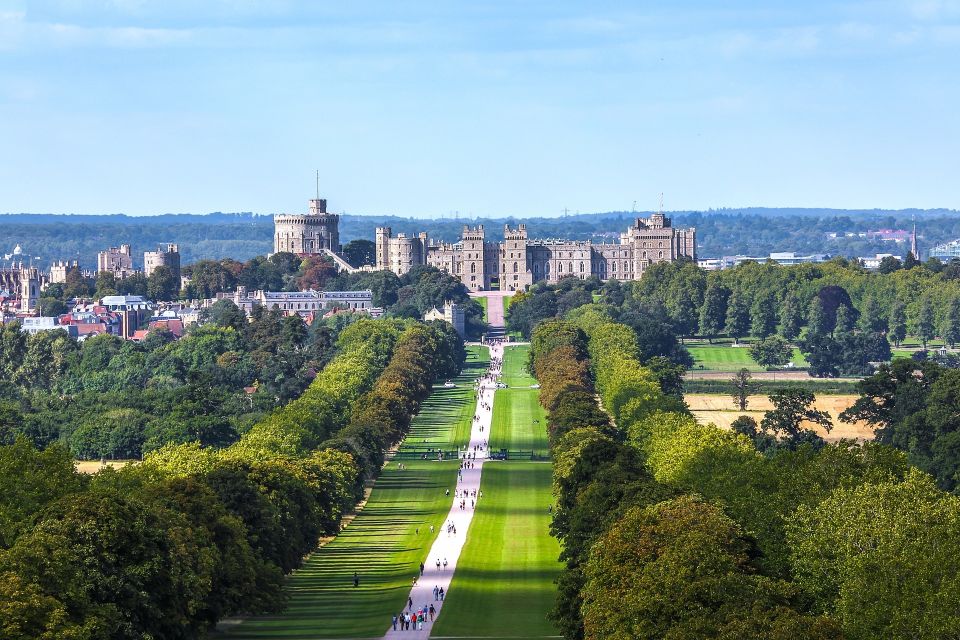 London: Transfer to Southampton with Windsor Castle Visit - How London or Heathrow pickup actually sets the tone